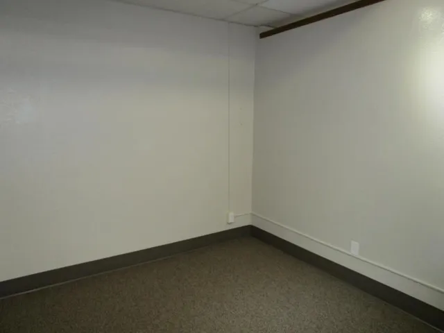 211 5th Street, Hollister, California 95023