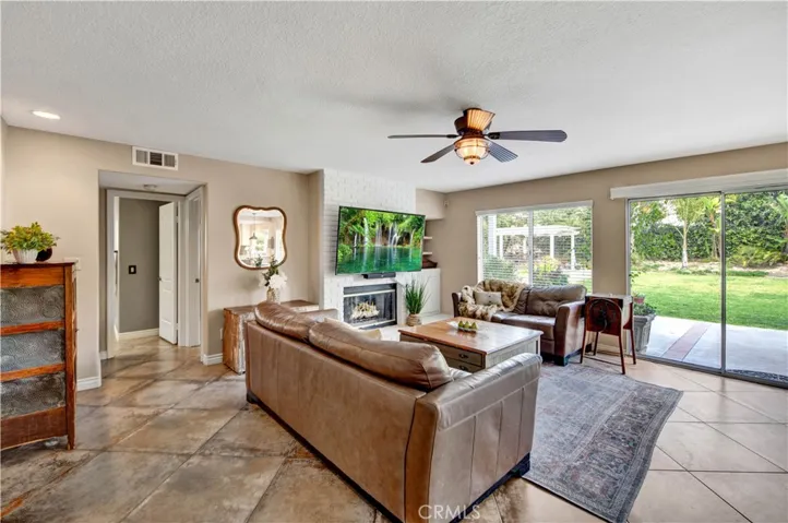 24365 Avenida De Marcia, Yorba Linda, California 92887