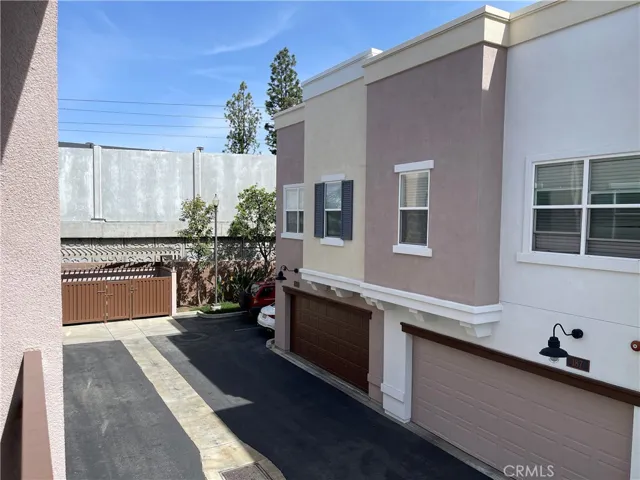 175 E Commercial Street, San Dimas, California 91773