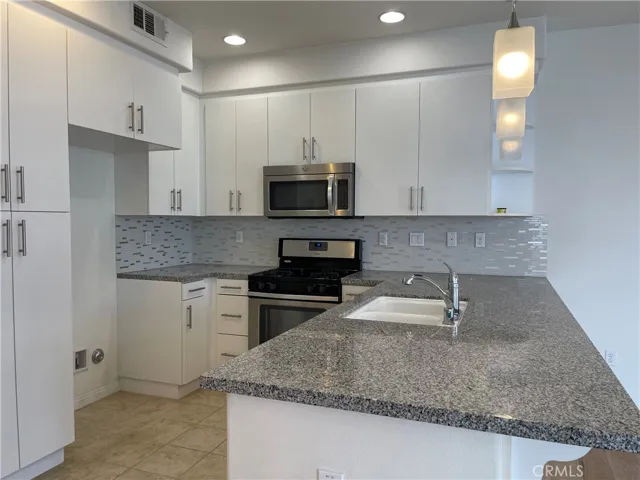 175 E Commercial Street, San Dimas, California 91773