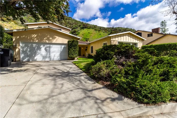 1597 Sheridan Road, Glendale, California 91206