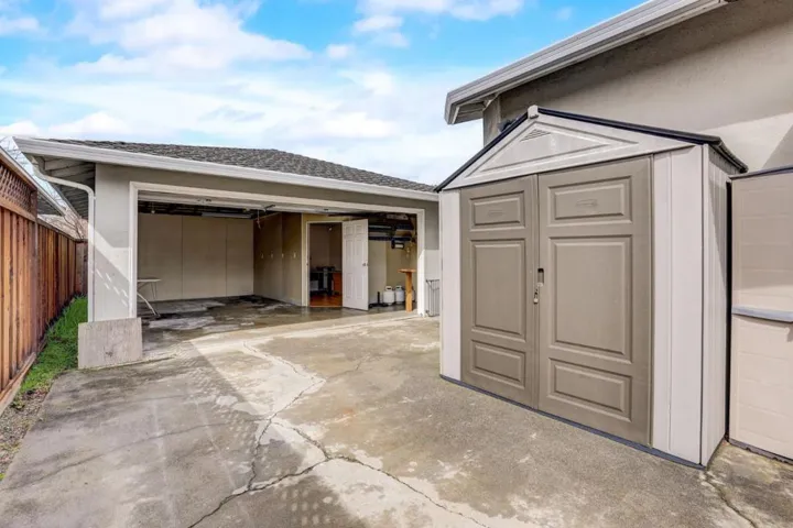 385 Sara Avenue, Sunnyvale, California 94086