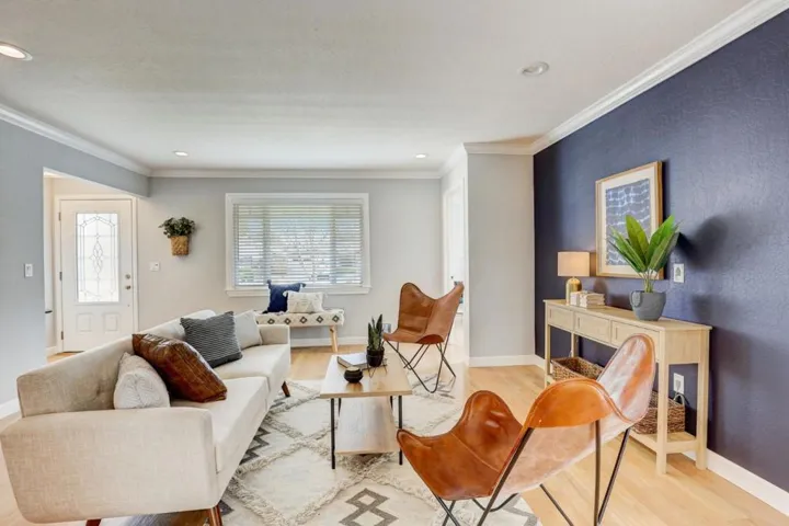 385 Sara Avenue, Sunnyvale, California 94086