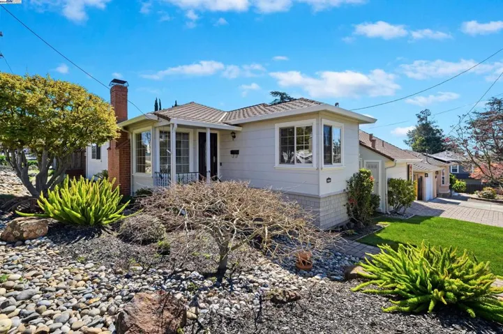 18504 Milmar Blvd., Castro Valley, California 95646
