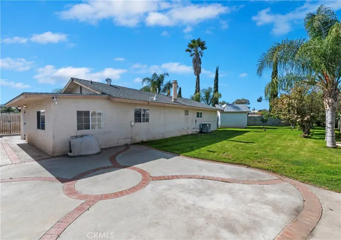 5198 Draper Street, Riverside, California 92505