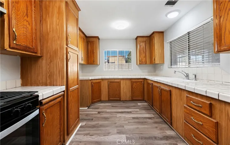 5198 Draper Street, Riverside, California 92505