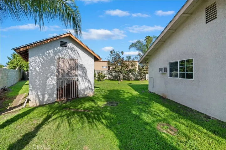 5198 Draper Street, Riverside, California 92505