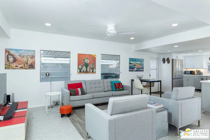 Living room 2