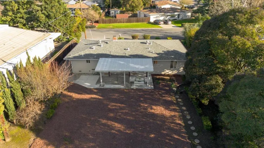 11731 Southwood Drive, Saratoga, California 95070