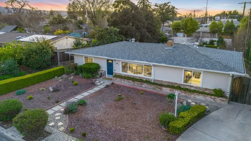 11731 Southwood Drive, Saratoga, California 95070