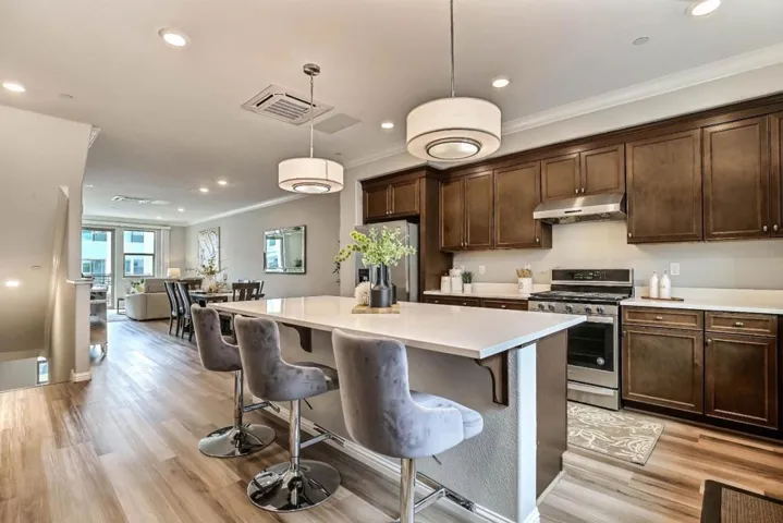 5768 Magnetic Loop, San Jose, California 95119