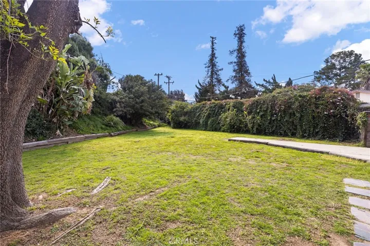 1030 Cavalier Avenue, Simi Valley, California 93065