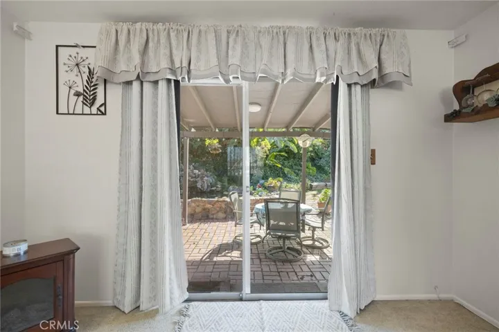 1030 Cavalier Avenue, Simi Valley, California 93065