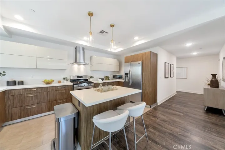 2428 E Del Mar Boulevard 208, Pasadena, California 91107