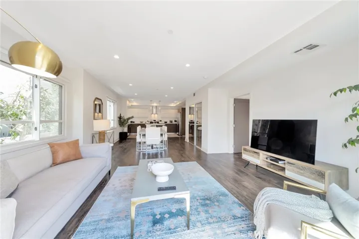 2428 E Del Mar Boulevard 208, Pasadena, California 91107