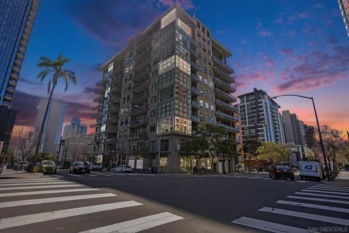 1494 Union St. 508, San Diego, California 92101