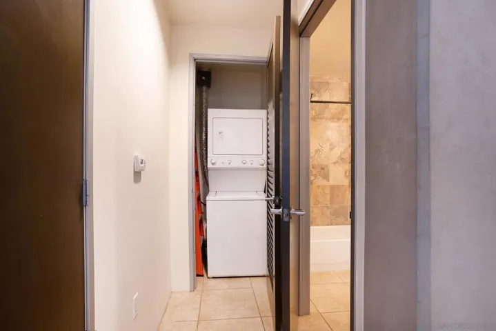 1494 Union St. 508, San Diego, California 92101