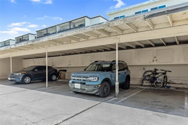 5349 Newcastle Avenue 50, Encino, California 91316