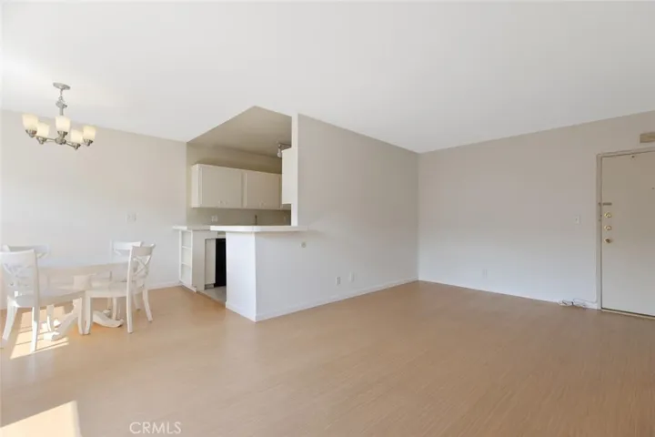 5349 Newcastle Avenue 50, Encino, California 91316