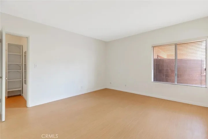 5349 Newcastle Avenue 50, Encino, California 91316