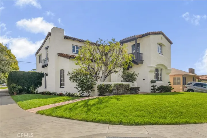 1164 N Howard Street, Glendale, California 91207