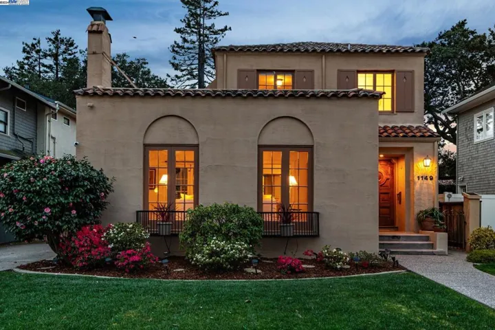 1149 Bay Street, Alameda, California 94501