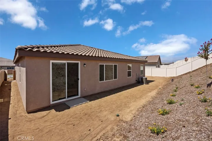 7724 Nectarsweet Drive, Riverside, California 92507
