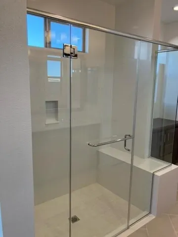 lot 64 master bath 4