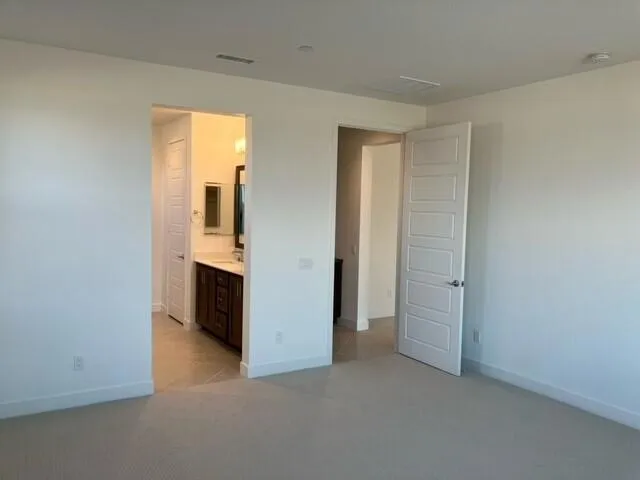 lot 64 master bedroom 3