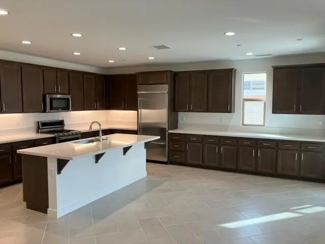 lot 64 kitchen 3