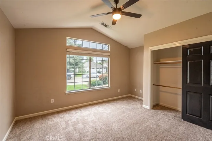 3824 E Stapp Court, Visalia, California 93292