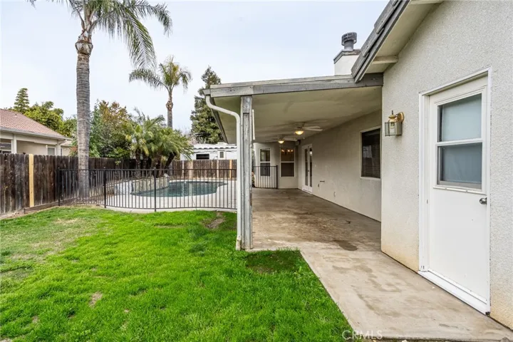3824 E Stapp Court, Visalia, California 93292