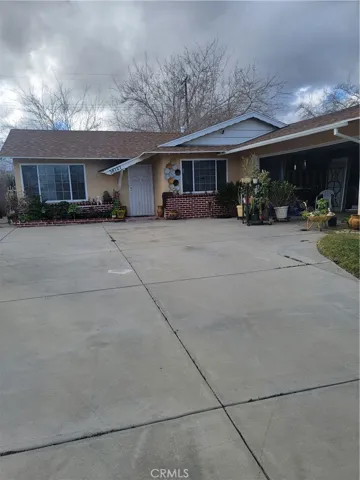 38727 2nd Street E, Palmdale, California 93550