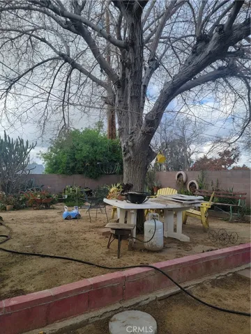 38727 2nd Street E, Palmdale, California 93550