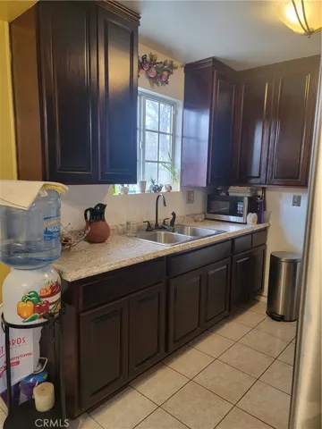 38727 2nd Street E, Palmdale, California 93550