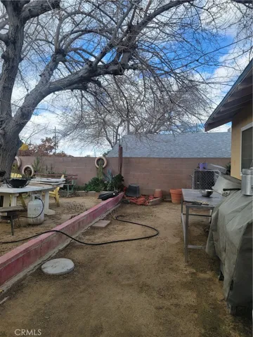 38727 2nd Street E, Palmdale, California 93550