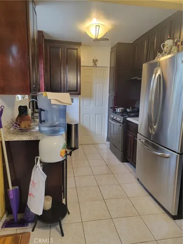 38727 2nd Street E, Palmdale, California 93550