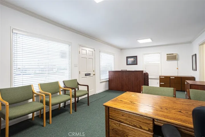 2707 2707 1/2 Foothill Blvd., La Crescenta, California 91214