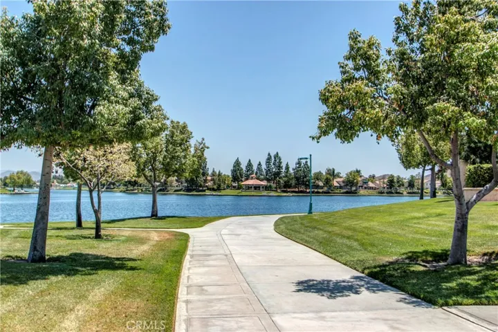28200 Valombrosa Drive, Menifee, California 92584