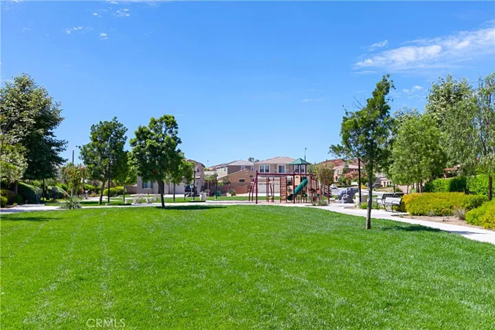 28200 Valombrosa Drive, Menifee, California 92584