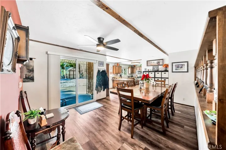 870 Edgemoor Road, Big Bear Lake, California 92315