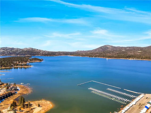 870 Edgemoor Road, Big Bear Lake, California 92315