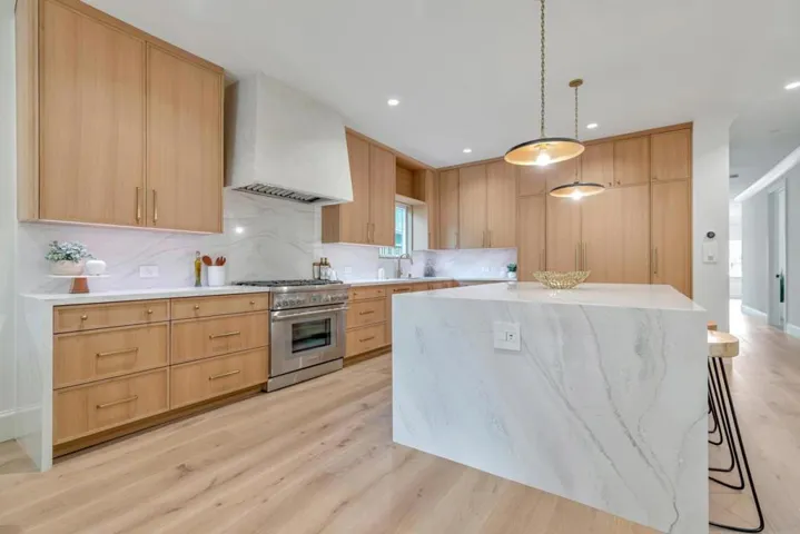 273 S 15th Street, San Jose, California 95112