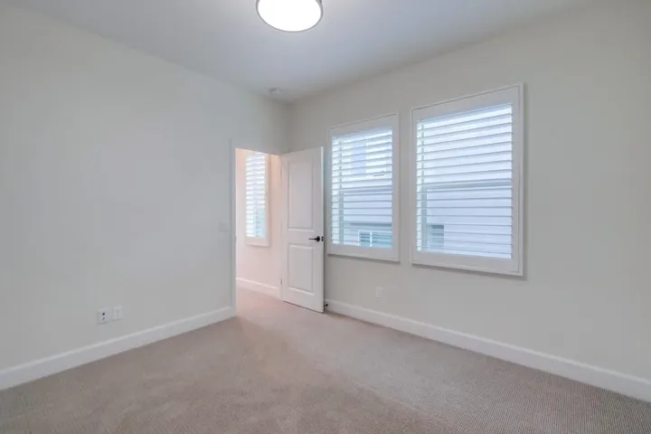 3rd Floor bedroom.