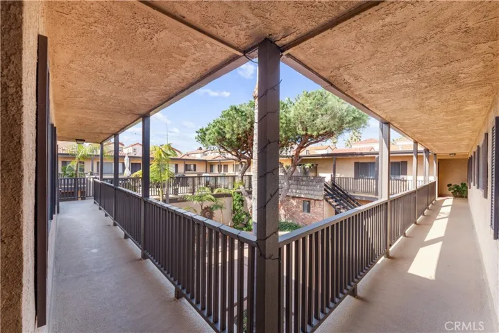 125 16th Street, Huntington Beach, California 92648