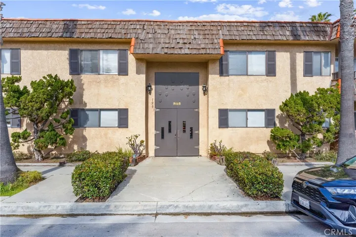 125 16th Street, Huntington Beach, California 92648