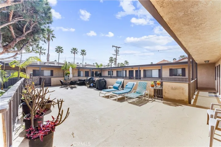 125 16th Street, Huntington Beach, California 92648