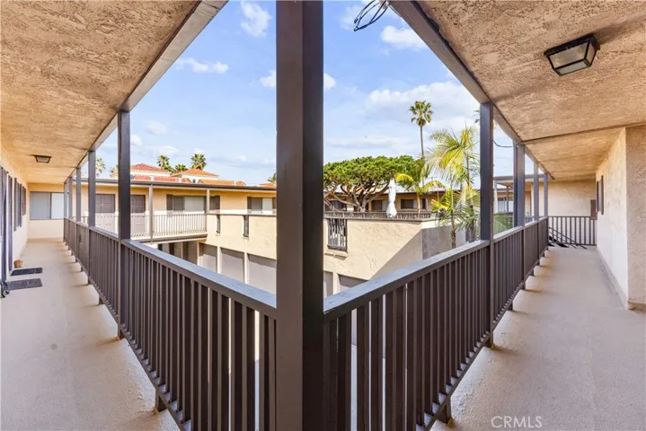 125 16th Street, Huntington Beach, California 92648