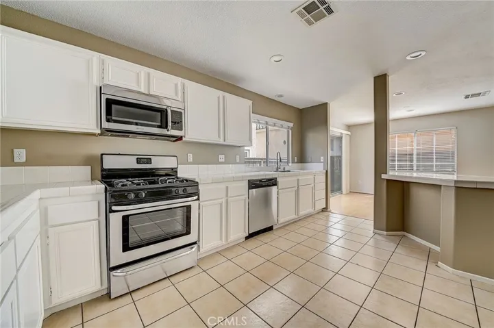 25329 Bayside Place, Harbor City, California 90710
