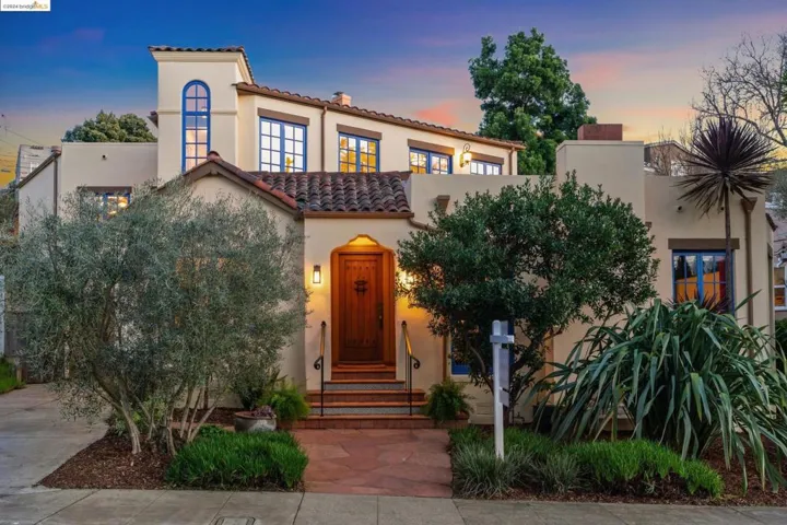 242 Palm Drive, Piedmont, California 94610-1053